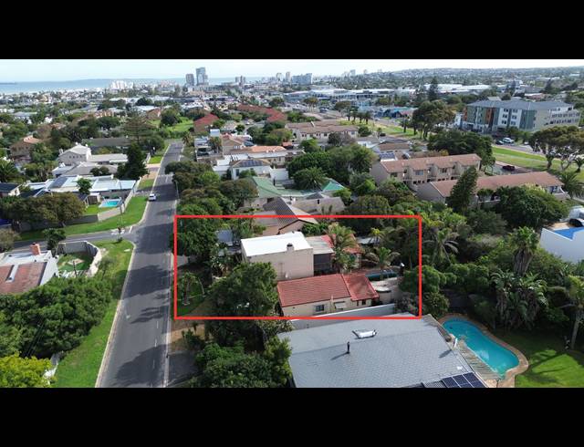 1,004M² VACANT LAND FOR SALE IN TABLE VIEW